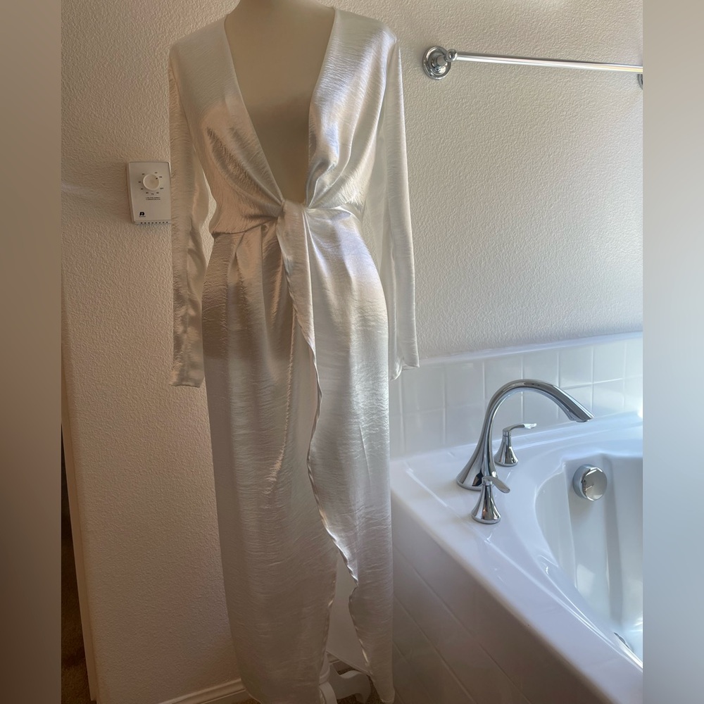 White silky long sleeve wrap dress shopstarlow